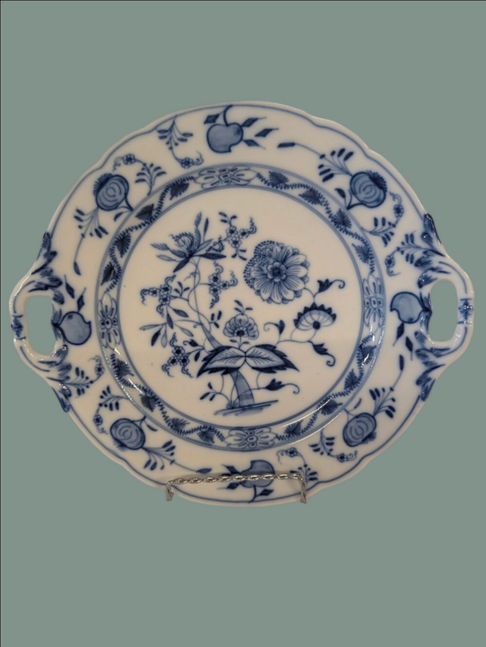 Vintage Blue and White Porcelain Decorative Serving Cake Plate